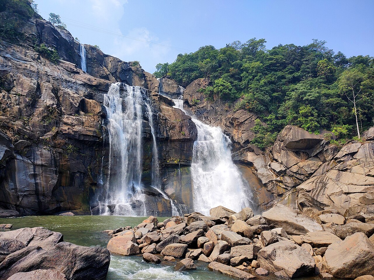 Hundru Falls